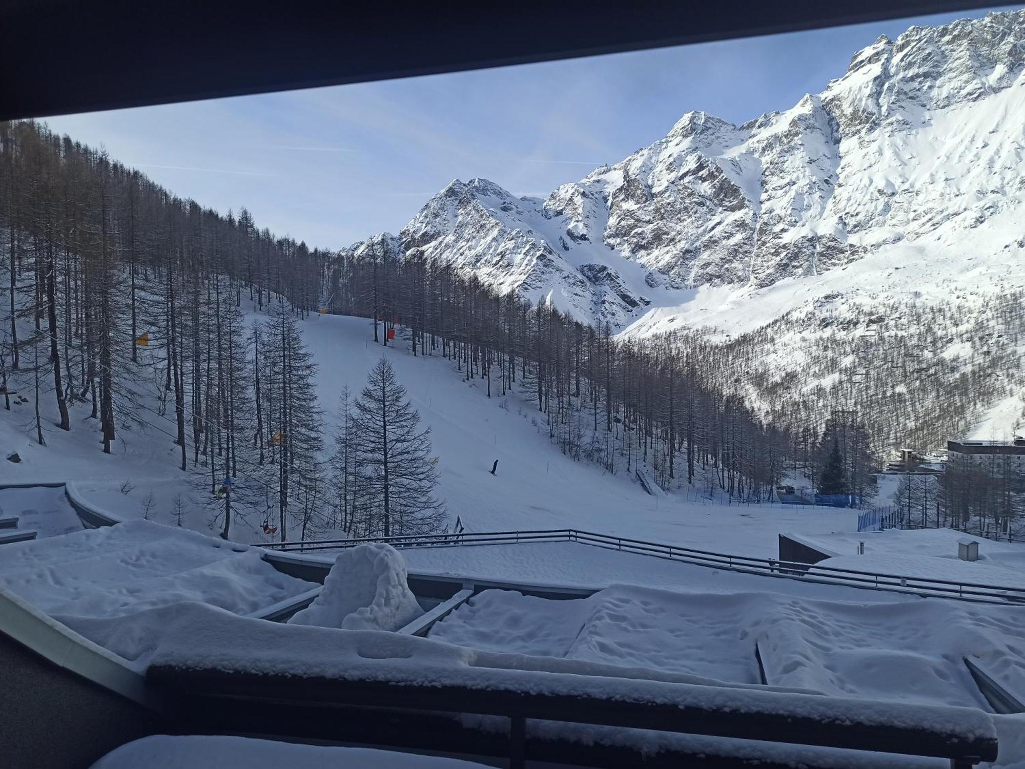 Orange Fox Cervinia Apartment Vda Vacanze In Vetta Cir 0185 布勒伊-切尔维尼亚 外观 照片