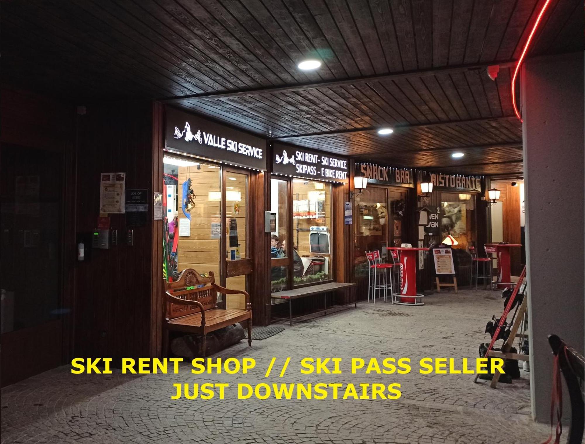 Orange Fox Cervinia Apartment Vda Vacanze In Vetta Cir 0185 布勒伊-切尔维尼亚 外观 照片